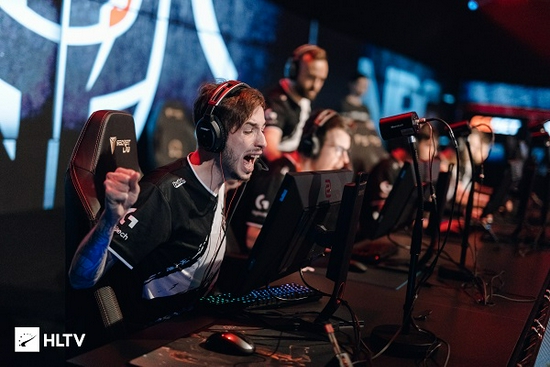 崔永熙NBA季前赛首秀 出场8分钟贡献1分2篮板.