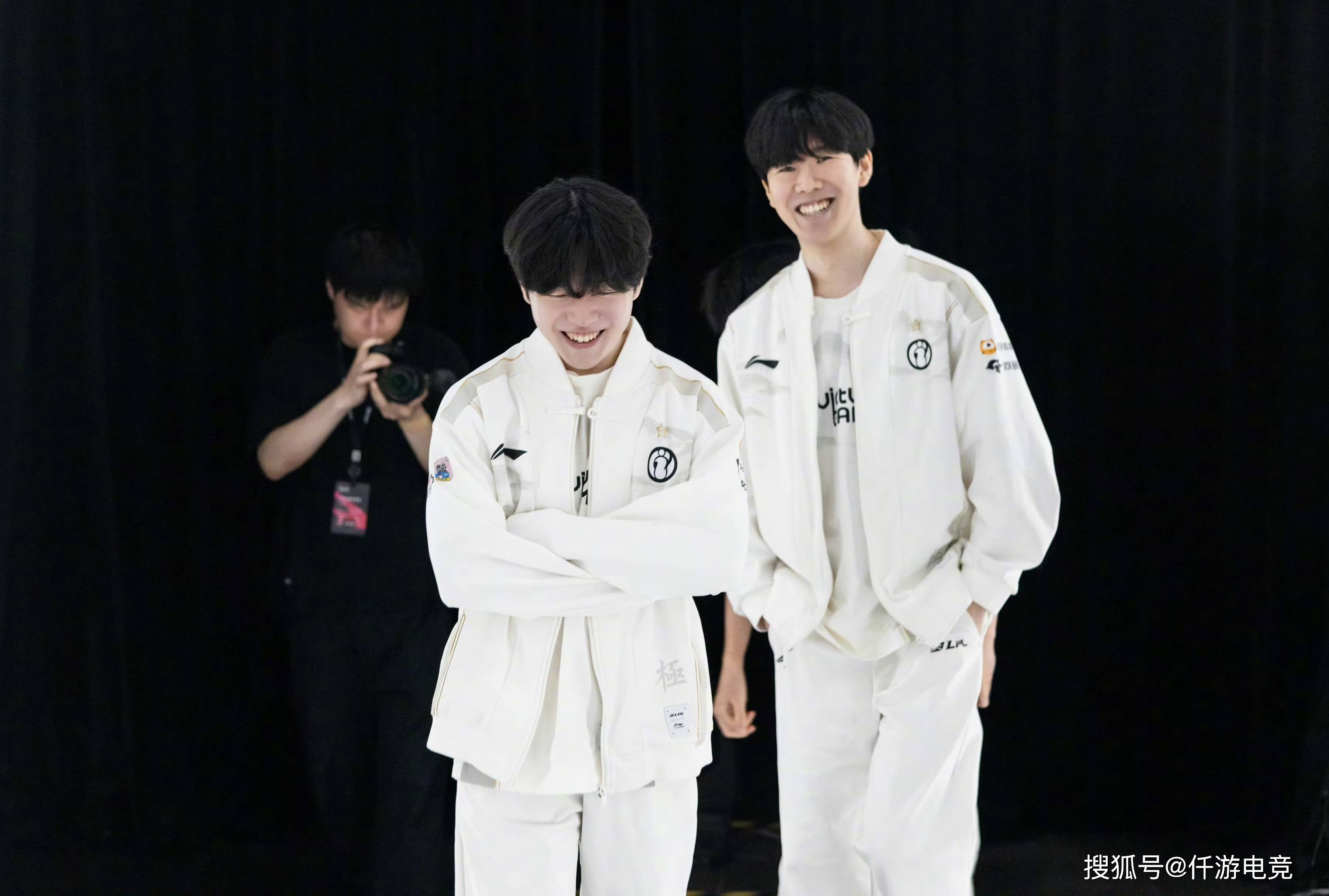 的表现激励 的表现激励